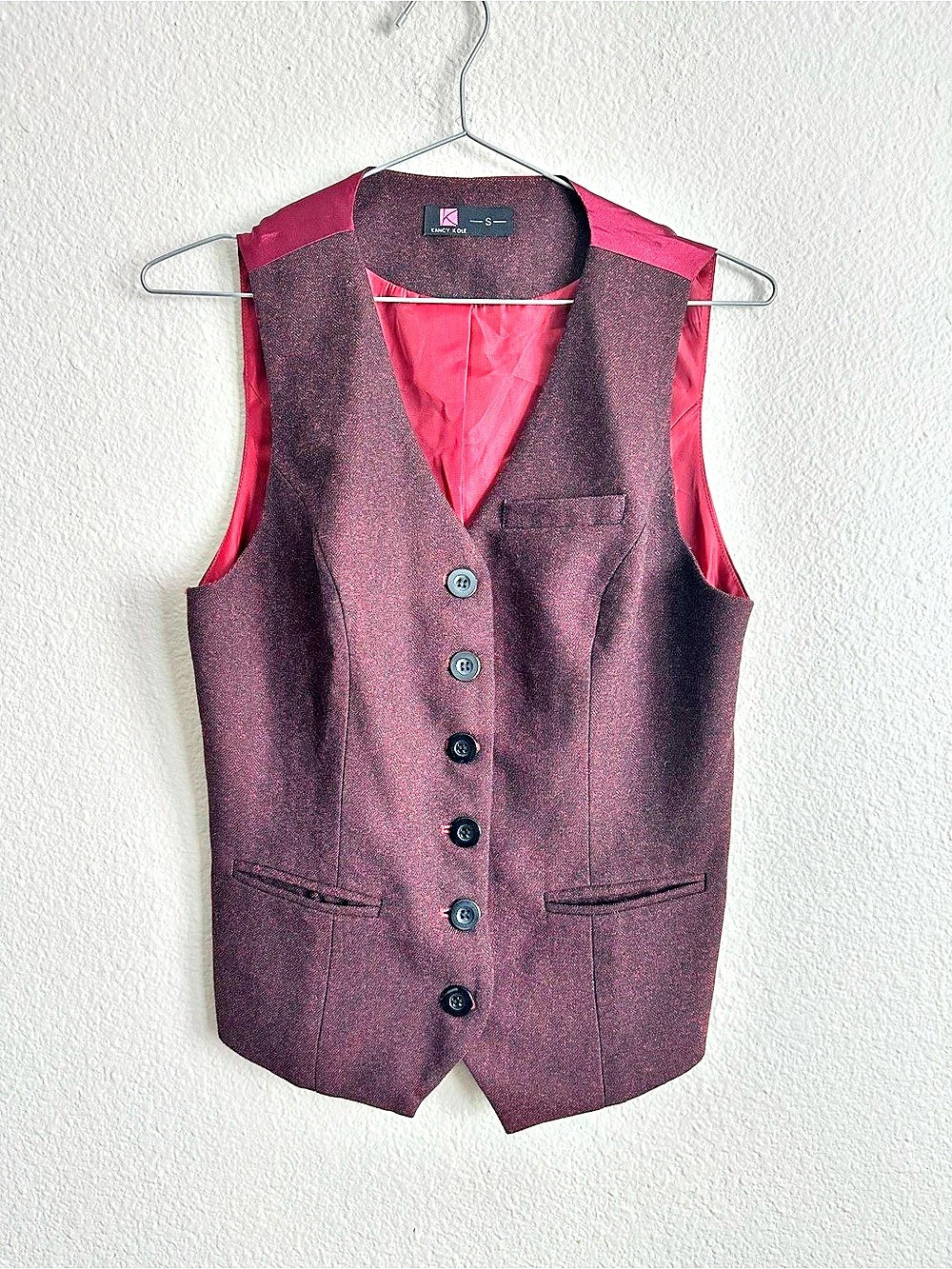 Kancy Kole USA Women’s Vest in deep red. Size Small Like New
